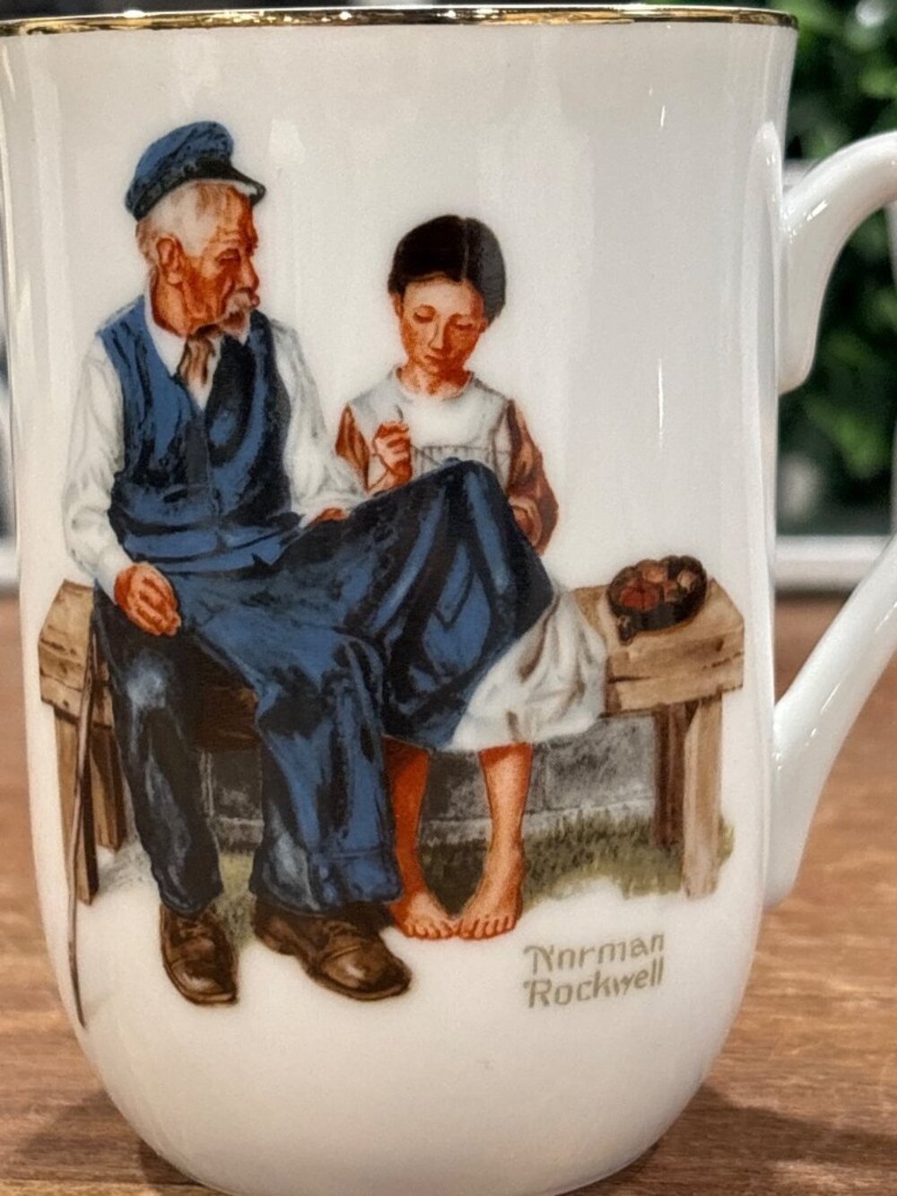 Norman Rockwell Museum Coffee Mug The Lighthouse Keepers Daughter Gold Rim
